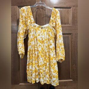 Versona Yellow Floral Smocked Babydoll Boho Spring Mini Dress, Size Large